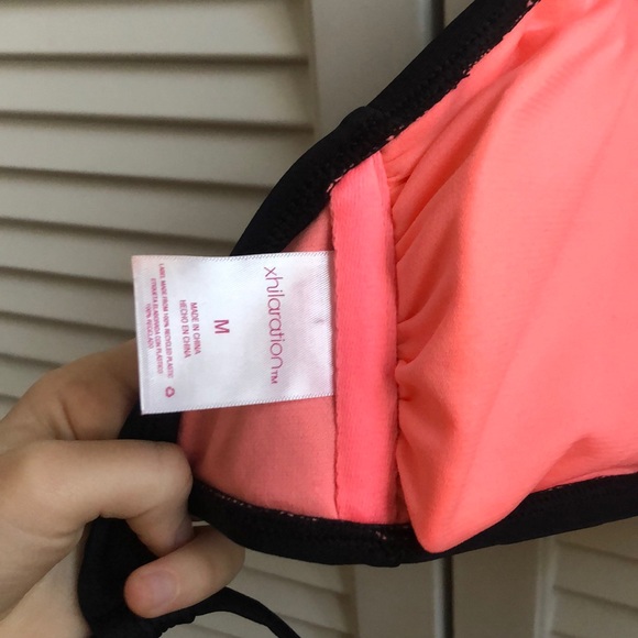 black bikini top - Picture 2 of 3